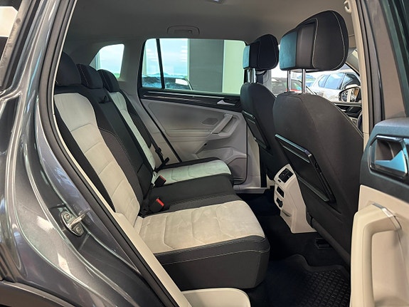 Volkswagen Tiguan 18 of 21