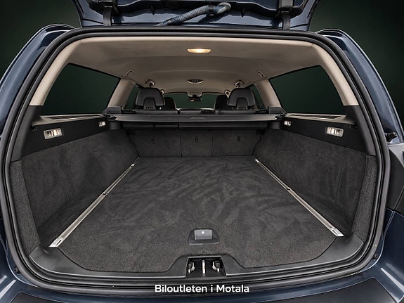 Volvo V70 11 of 11