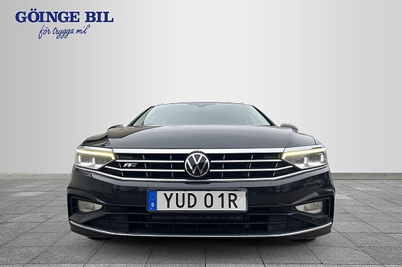 Volkswagen Passat 3 of 18