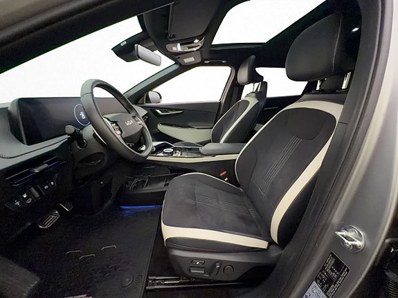 Kia EV6 12 of 30