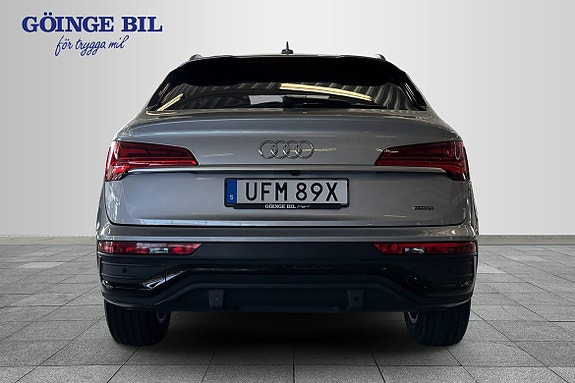 Audi Q5 7 of 16