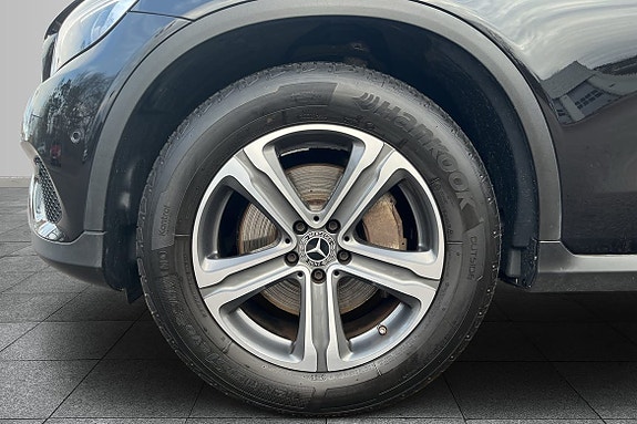 Mercedes-Benz GLC220 d 8 of 17