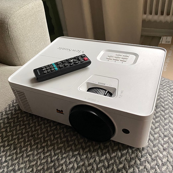 Product image 1 of 6