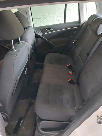 Volkswagen Tiguan 8 of 12