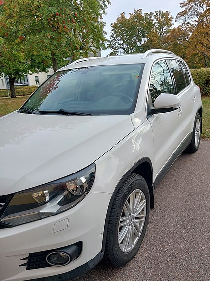 Volkswagen Tiguan 12 of 12