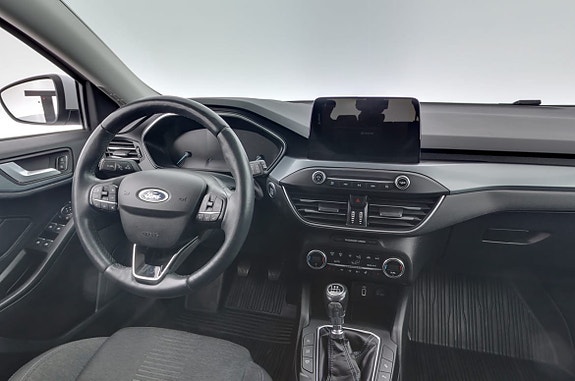 Ford Focus 8 of 13
