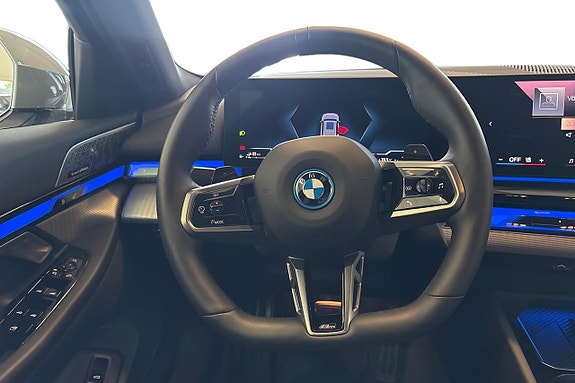 BMW 530e 9 of 18
