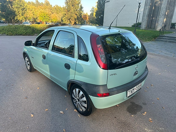Opel Corsa 4 of 13