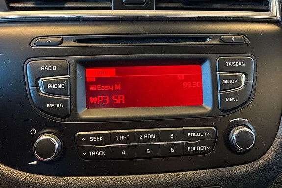 Kia Ceed 14 of 19