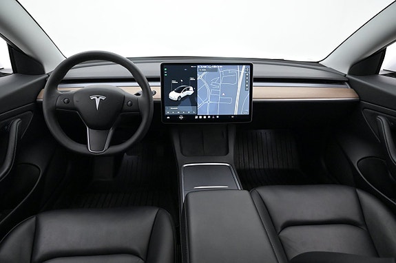 Tesla Model 3 6 of 27