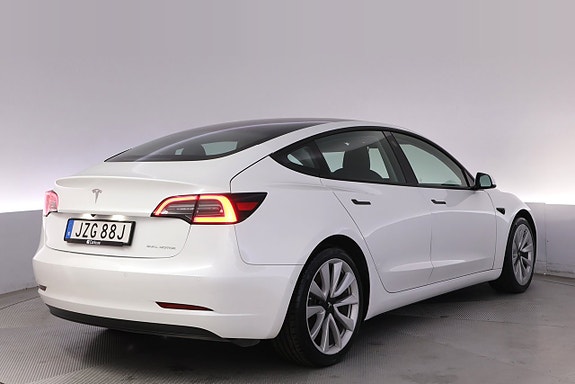 Tesla Model 3 5 of 27