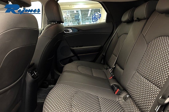 Kia XCeed 6 of 19