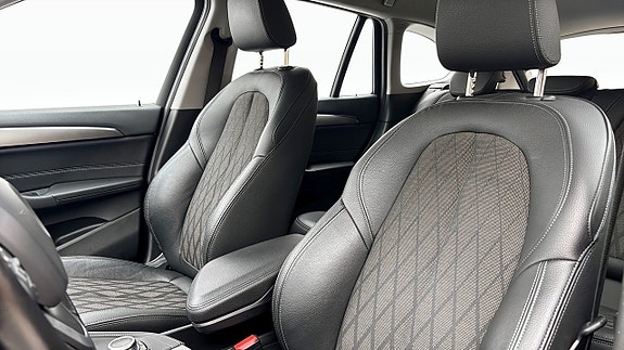 BMW X1 8 of 15