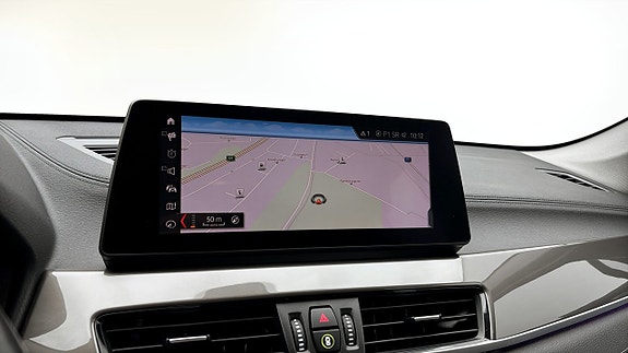 BMW X1 9 of 15