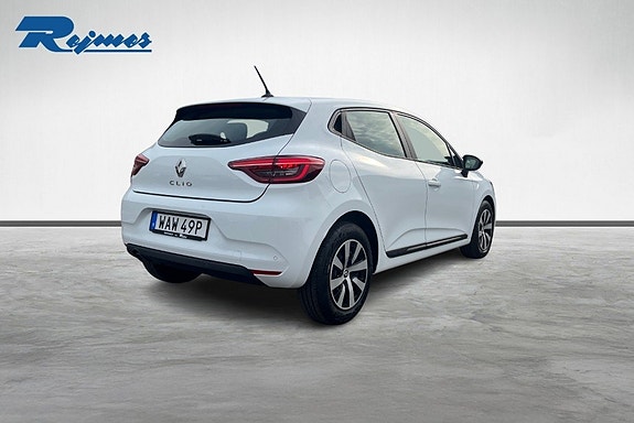 Renault Clio 19 of 20