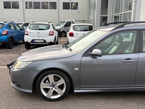 Saab 9-3 8 of 25