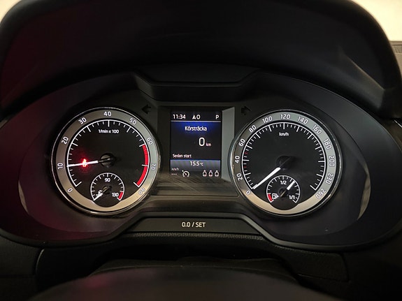 Skoda Octavia 16 of 24