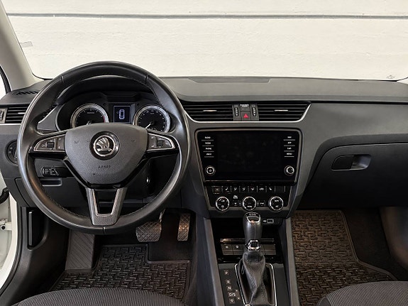 Skoda Octavia 9 of 24