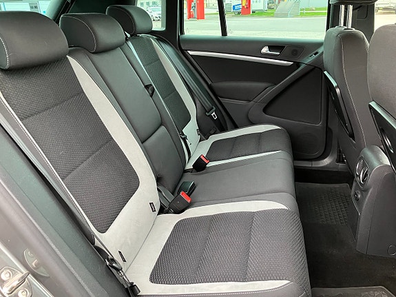Volkswagen Tiguan 19 of 19