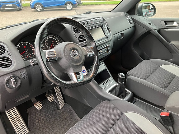 Volkswagen Tiguan 14 of 19