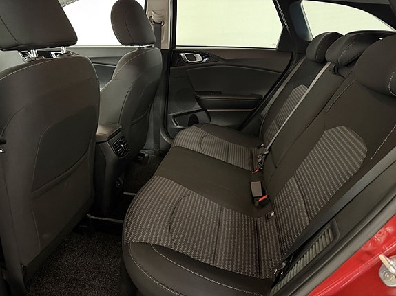 Kia Ceed 12 of 13