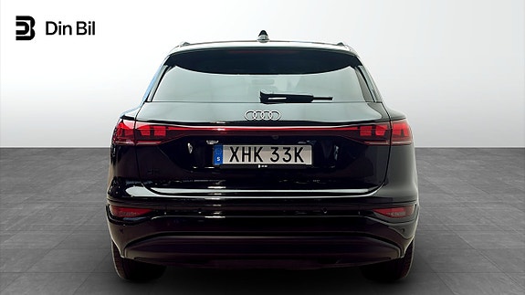 Audi Q6 e-tron 5 of 12