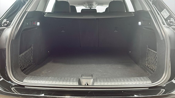 Audi Q6 e-tron 12 of 12