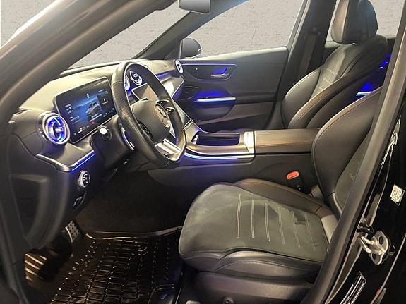 Mercedes-Benz C220 6 of 14
