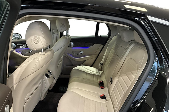 Mercedes-Benz GLC300 d 9 of 17
