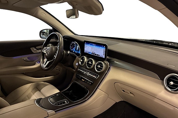Mercedes-Benz GLC300 d 10 of 17