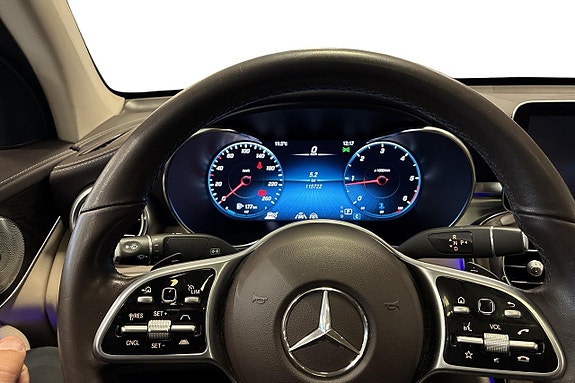 Mercedes-Benz GLC300 d 5 of 17