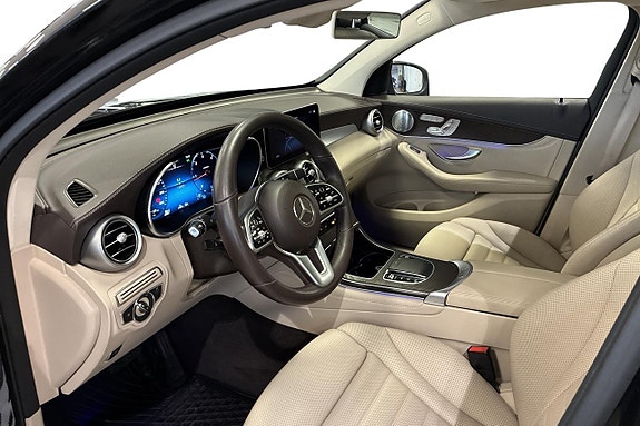 Mercedes-Benz GLC300 d 6 of 17