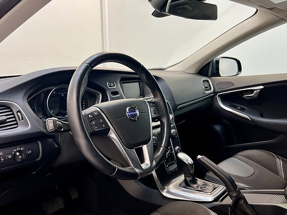 Volvo V40 7 of 23