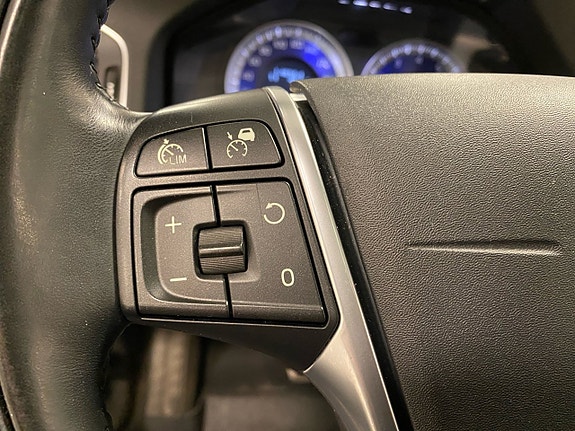Volvo V60 18 of 19