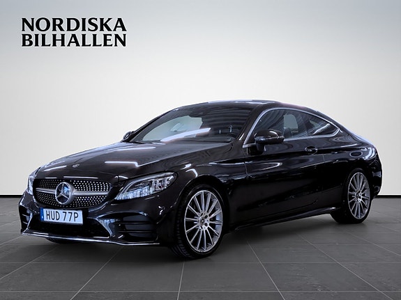 Mercedes-Benz C300 3 of 18