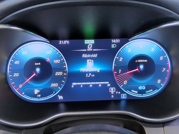 Mercedes-Benz C300 12 of 18