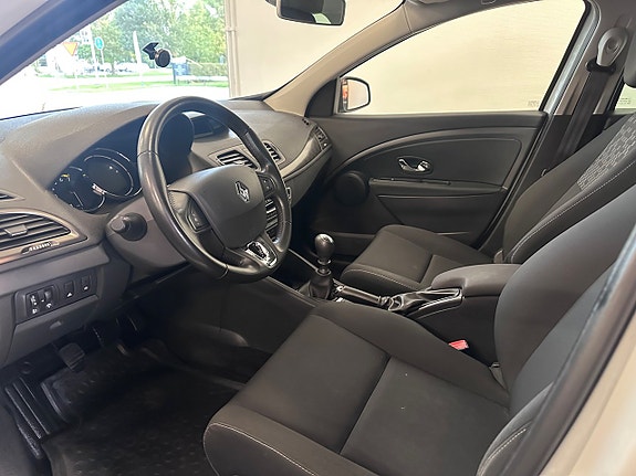 Renault Megane 14 of 19