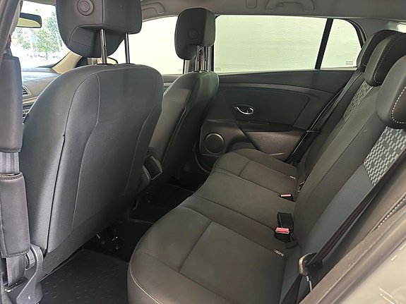 Renault Megane 18 of 19