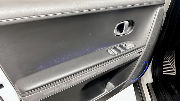 Hyundai Ioniq 5 11 of 12