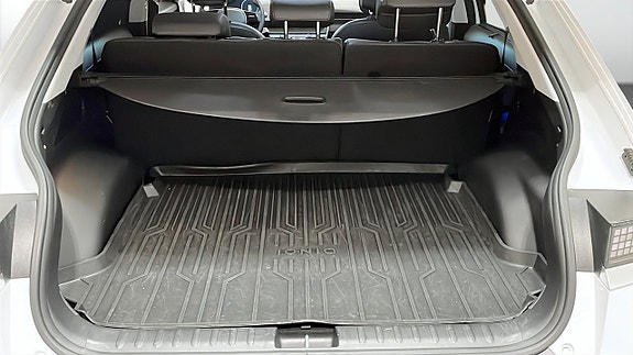 Hyundai Ioniq 5 10 of 12