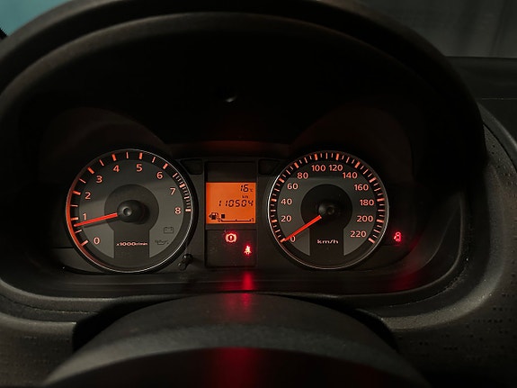 Mitsubishi Colt 9 of 12