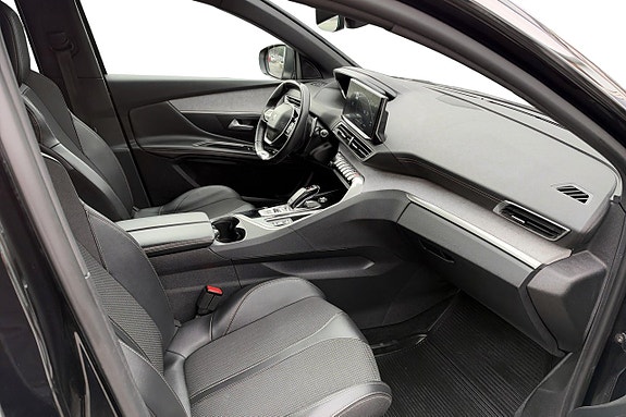 Peugeot 3008 11 of 21