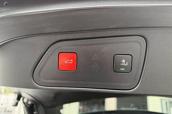 Peugeot 3008 15 of 21