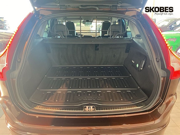 Volvo XC60 15 of 26