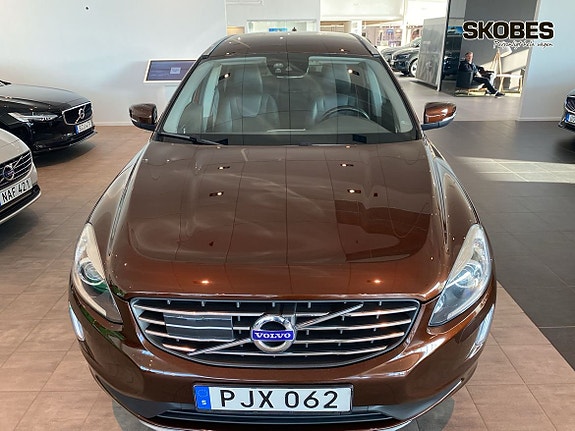 Volvo XC60 25 of 26