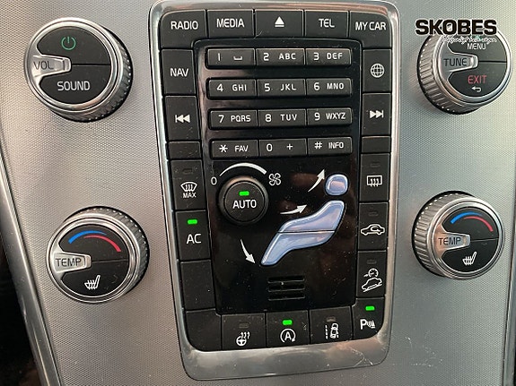 Volvo XC60 21 of 26