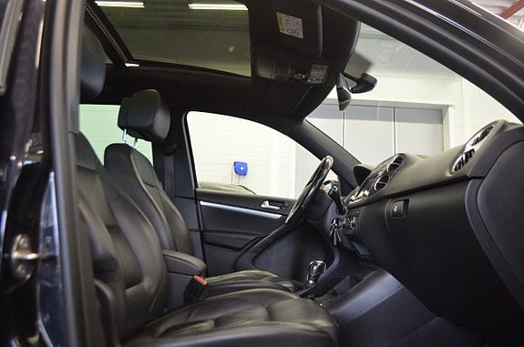 Volkswagen Tiguan 19 of 30