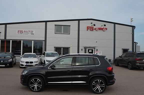 Volkswagen Tiguan 10 of 30