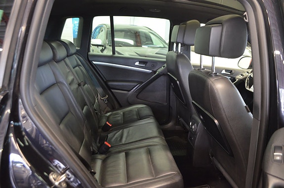 Volkswagen Tiguan 24 of 30
