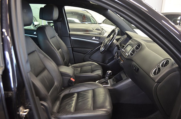 Volkswagen Tiguan 18 of 30